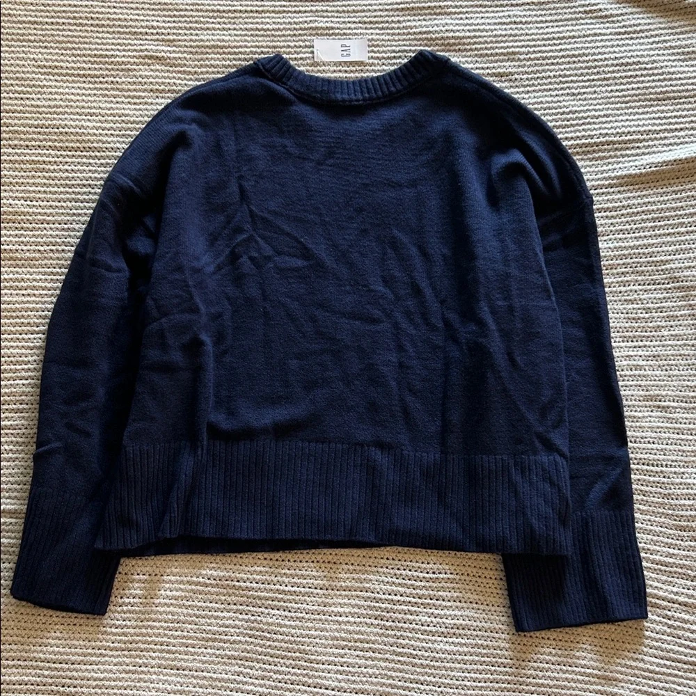 GAP Navy Blue Crew Neck Sweater - Picture 4 of 4